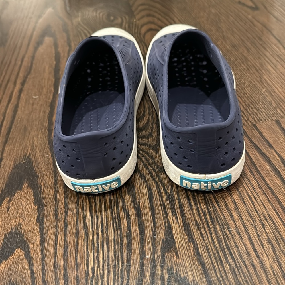 Native - J4 - Picture 3 of 4